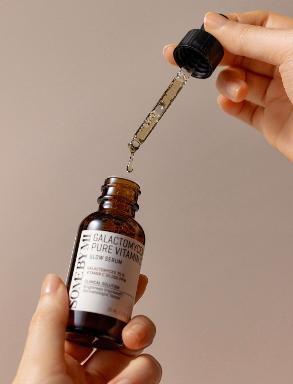 Осветляющая сыворотка с витамином С Some By Mi Galactomyces Pure Vitamin C Glow Serum 30ml