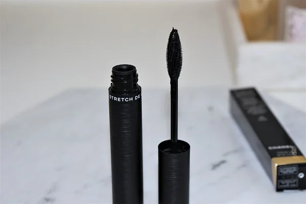 Тушь для ресниц экстремальный объем и удлинение Chanel Le Volume De Chanel Mascara Volume 3D черный 6g
