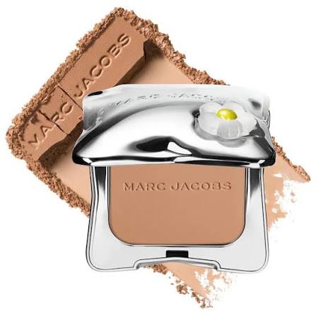 Бронзирующая пудра Legally Bronze Bronzer Marc Jacobs Beauty оттенок 15 light 11g