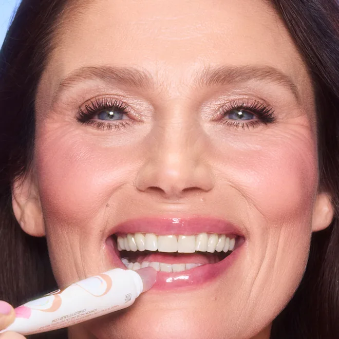 Бальзам для губ CHARLOTTE TILBURY UNREAL LIPS HEALTHY GLOW NECTAR (COCONUT WATER)