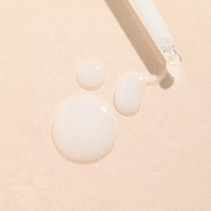 Лифтинг-сыворотка для сияния кожи Vely Vely Protein Silk Skin Ampoule 35ml