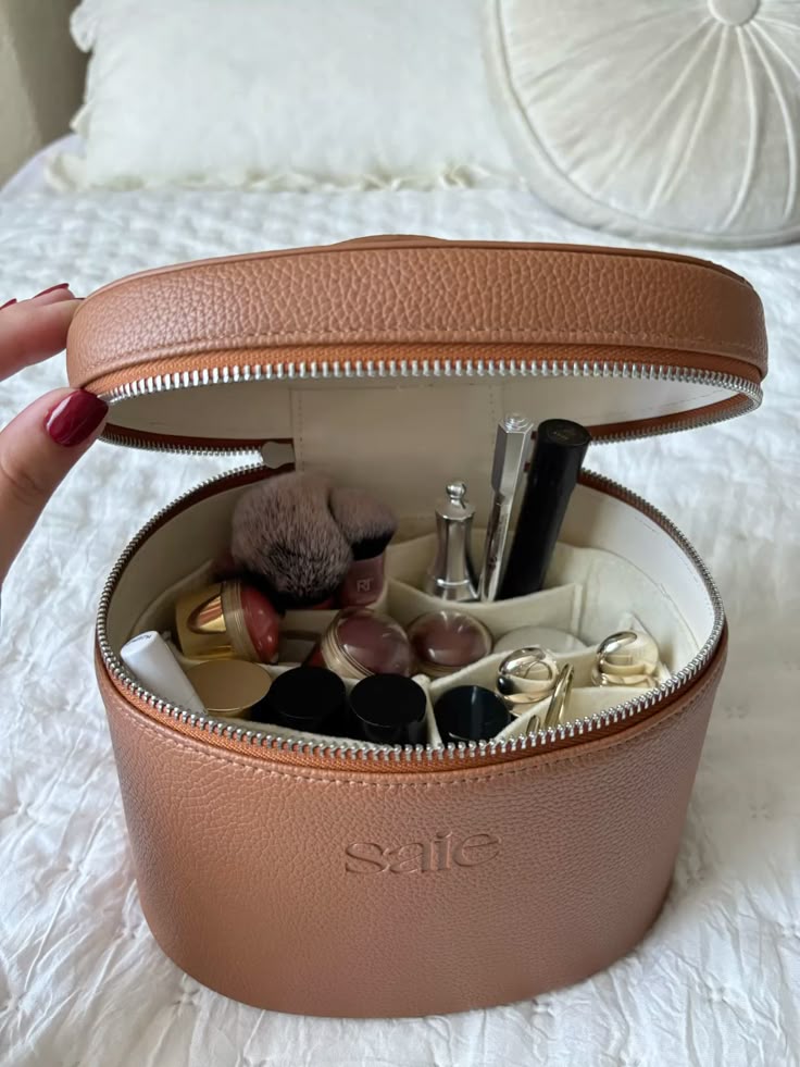 Косметичка органайзер SAIE THE VANITY CASE оттенок CARAMEL BROWN
