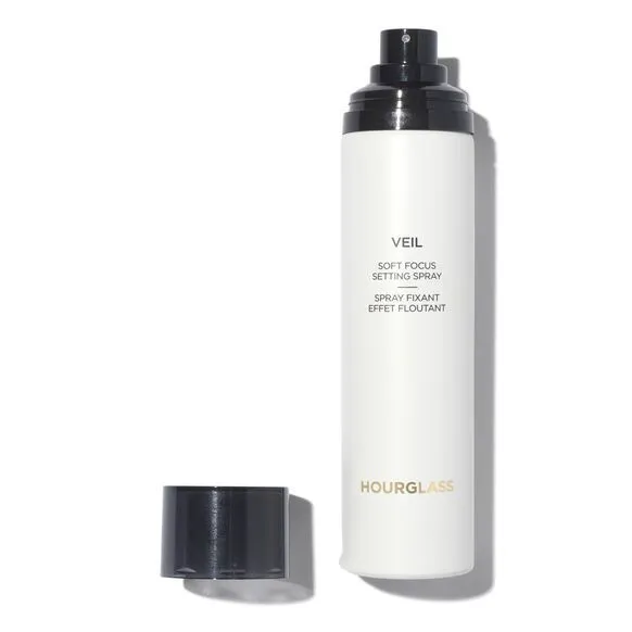 Закрепляющий спрей фиксатор макияжа HOURGLASS VEIL SOFT FOCUS 90ml