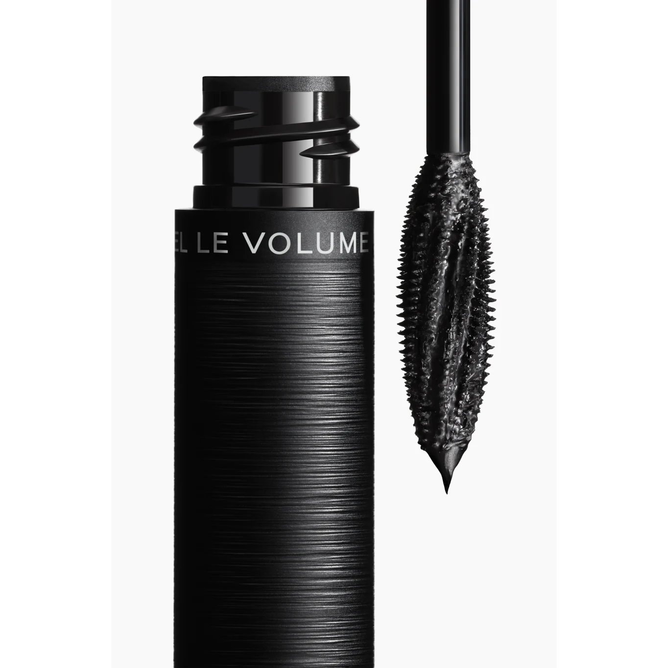 Тушь для ресниц экстремальный объем и удлинение Chanel Le Volume De Chanel Mascara Volume 3D черный 6g