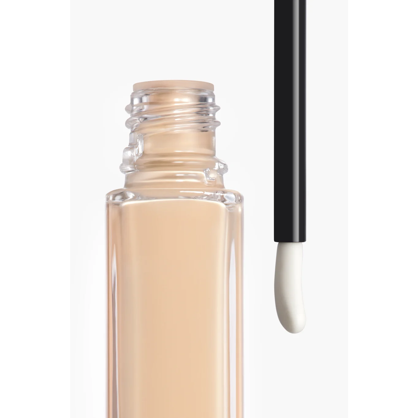 Консилер-сыворотка Chanel Les Beiges Correcteur оттенок B20 9ml