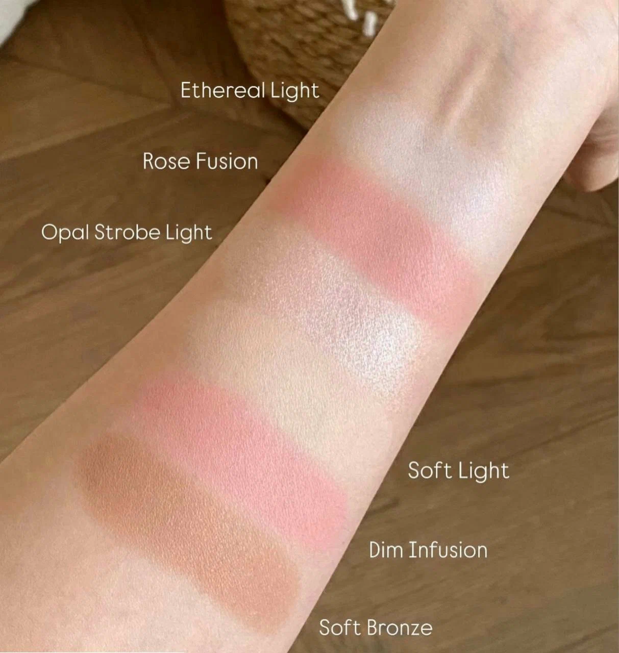 Азиатская лимитка палетка для лица Hourglass Horse Asia Ambient Lighting Edit Unlocked Palette