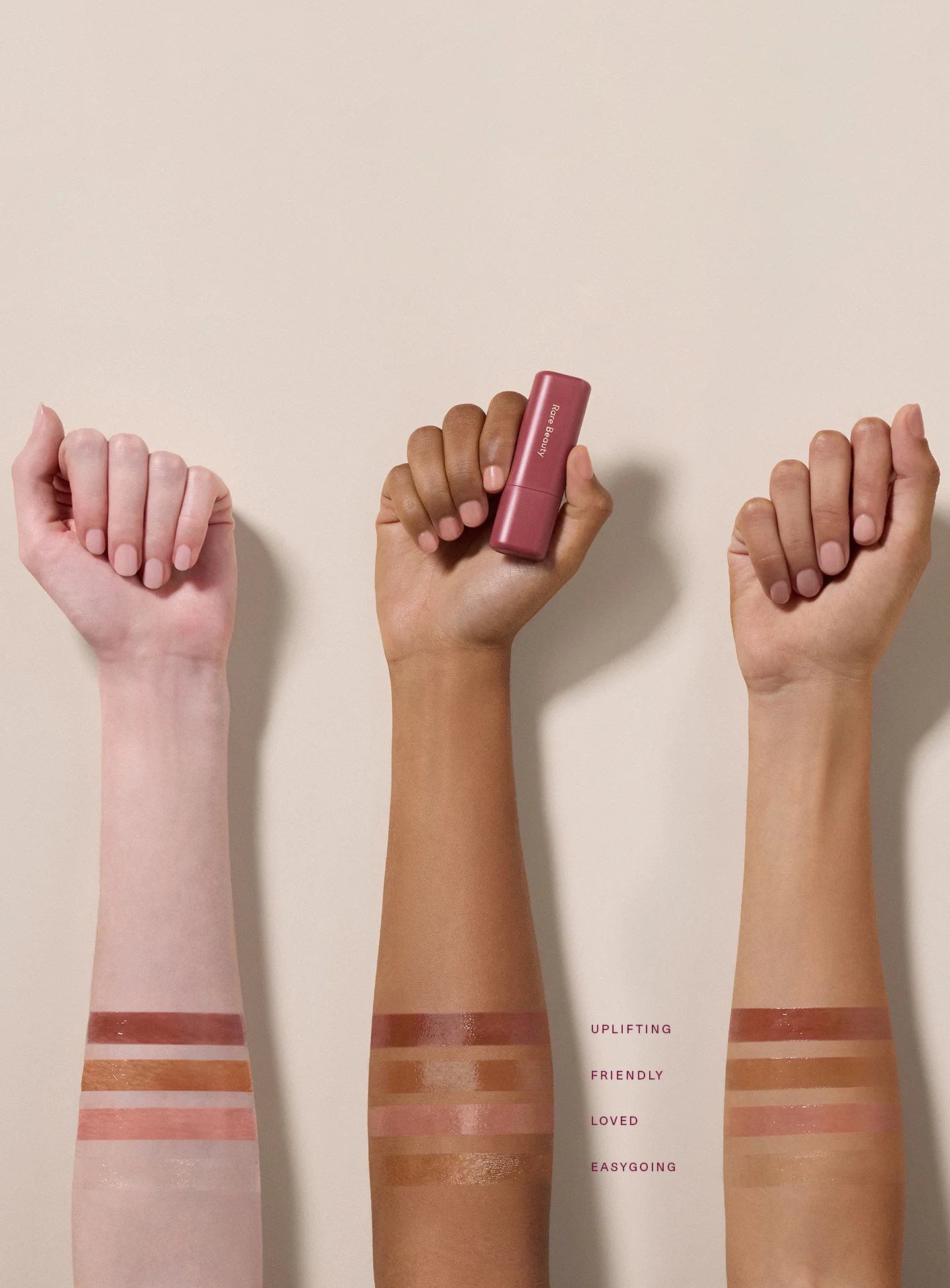 Бальзам для губ Rare Beauty Find Comfort Lip Butter оттенок Loved 4гр