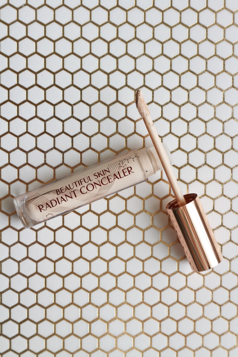 Консилер для лица Charlotte Tilbury Beautyful Skin Radiant 1 Fair Pale 7.2гр