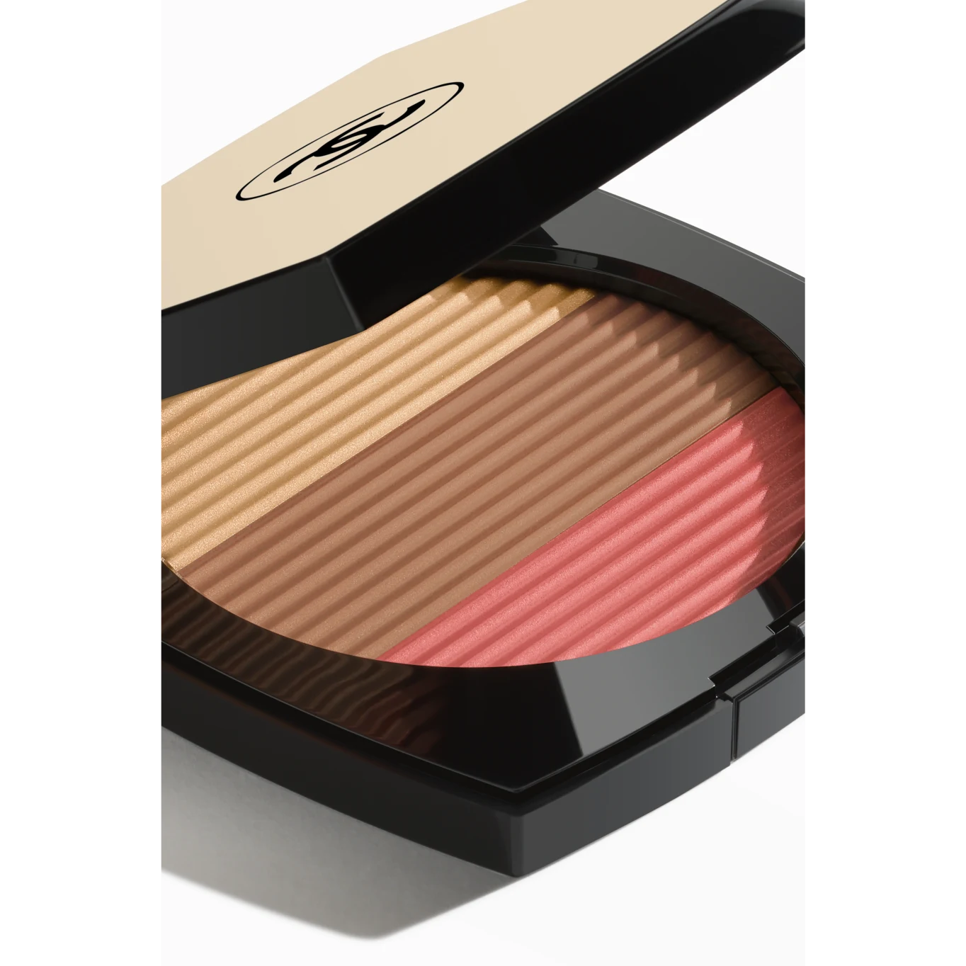 Пудра для лица Chanel Les Beiges Healthy Glow Sun-Kissed Powder оттенок Medium Coral