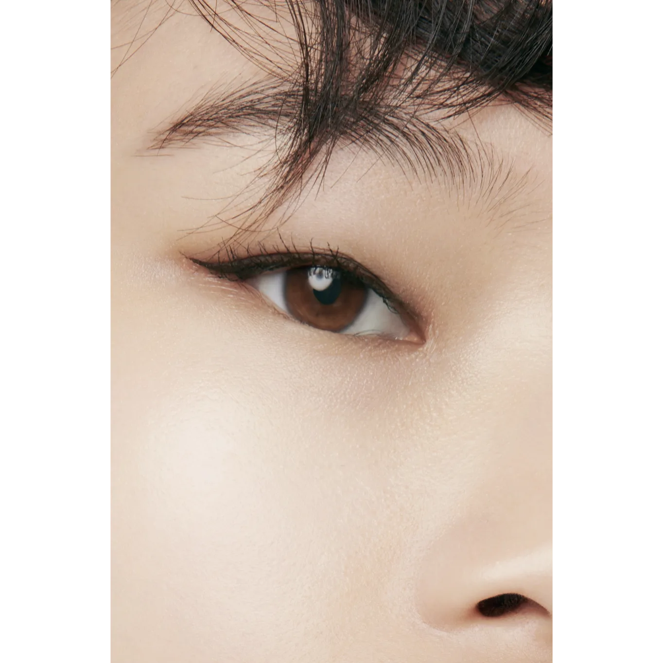 Консилер-сыворотка Chanel Les Beiges Correcteur оттенок B00 9ml