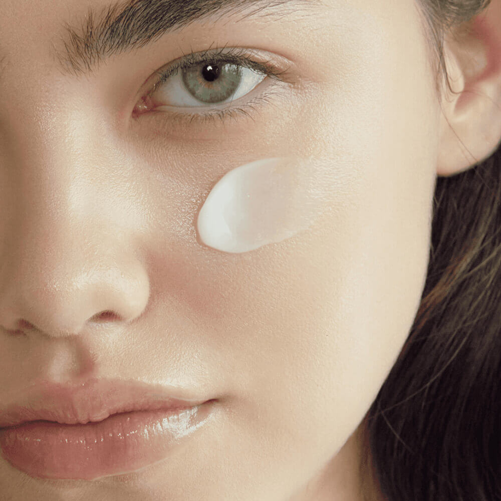 Осветляющий крем с 2,5% транексамовой кислоты AXIS-Y TXA 2.5% Intensive Brightening Cream 50ml