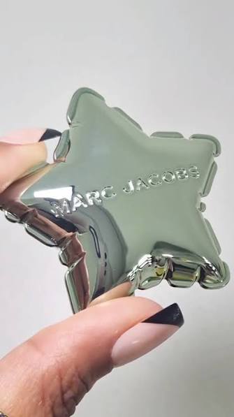 Кремово-пудровые тени для век Marc Jacobs Cream to Powder Long Wear Eyeshadow оттенок 100