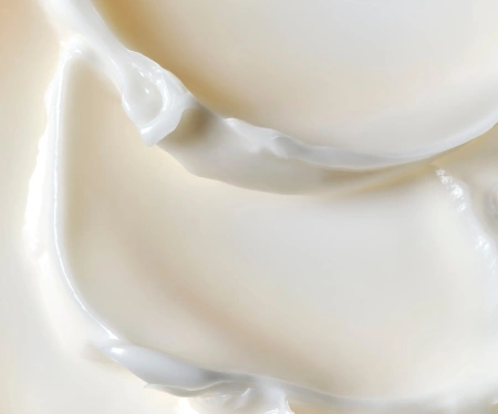 Моделирующая крем маска от отеков RHODE Caffeine Reset Sculpting Cream Mask 50ml