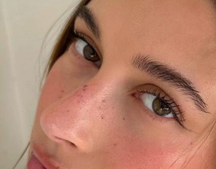 Для глаз и бровей