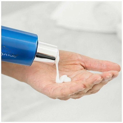 Очищающее средство с миорелаксирующим действием HydroPeptide Exfoliating Cleanser 200ml