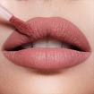 Жидкая помада Charlotte Tilbury Airbrush Flawless Lip Blur Pillow Talk 10мл