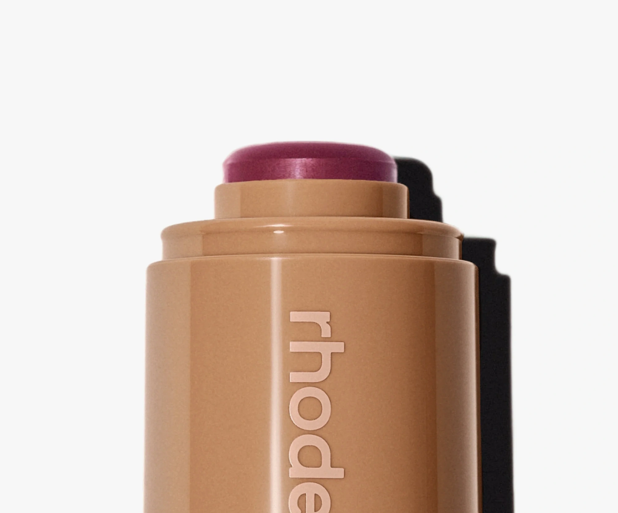 Кремовые румяна Rhode Pocket Blush The Natural Flush оттенок PLUM